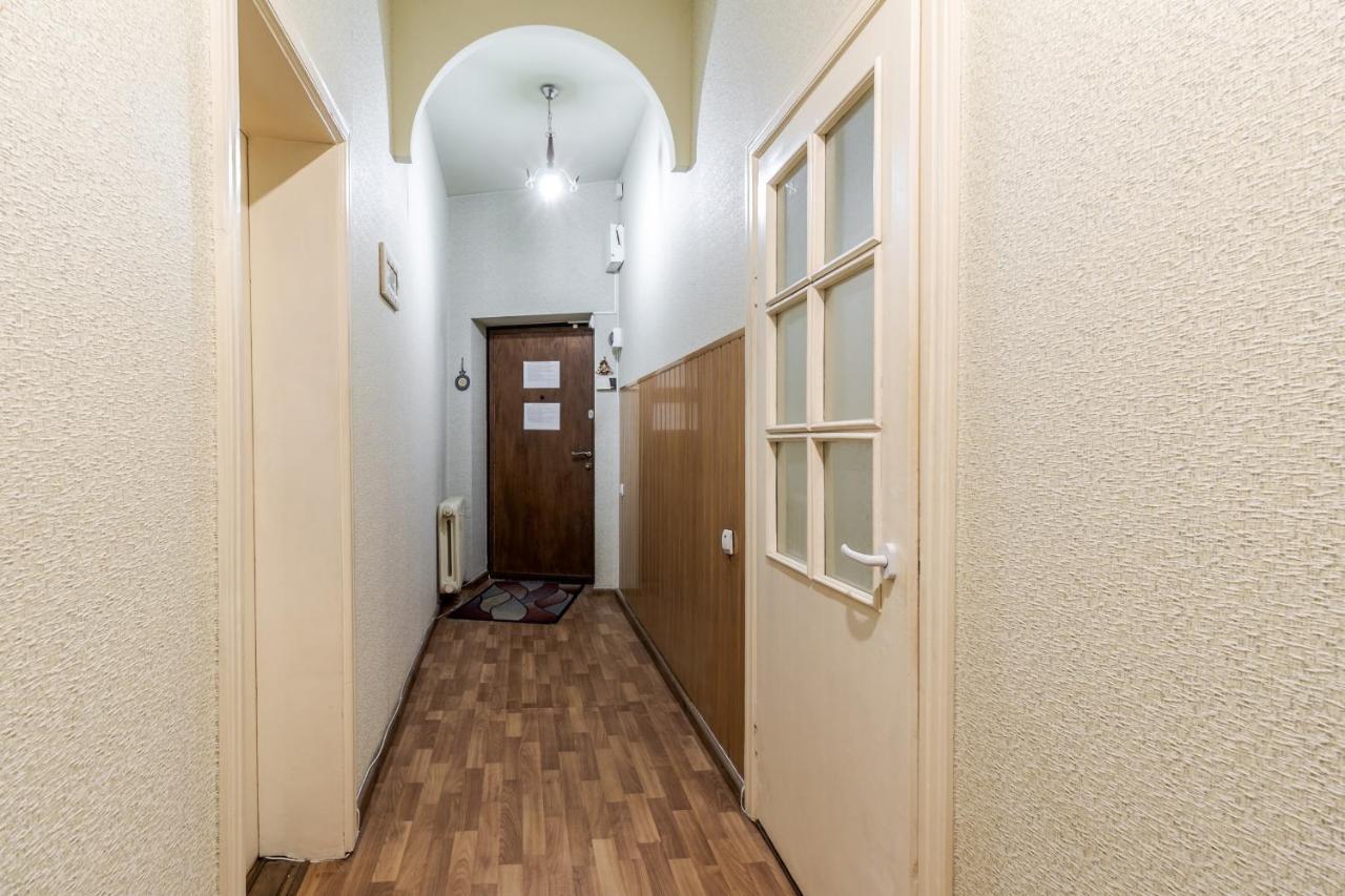 Doroshenka Antique Apartment Lviv Bagian luar foto