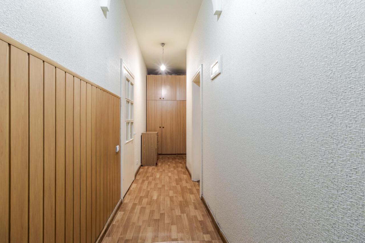 Doroshenka Antique Apartment Lviv Bagian luar foto